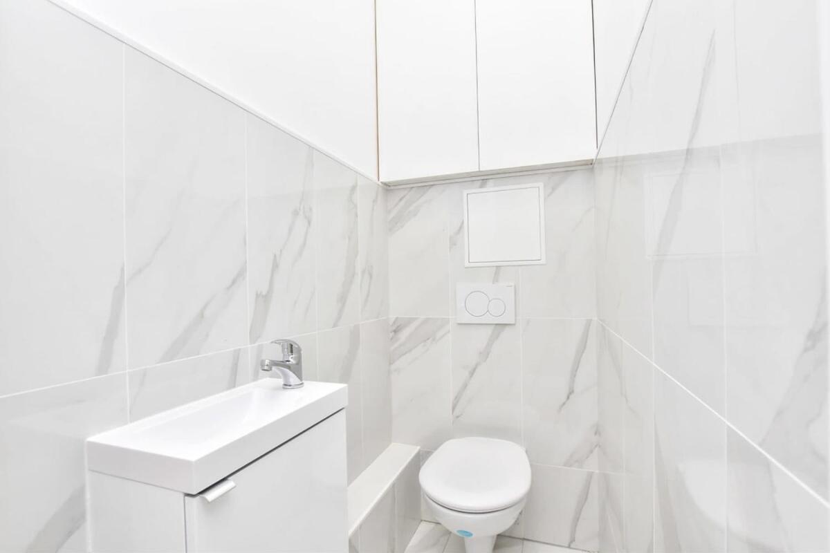 Modern 3bd For 8 Guests In Bastille Voltaire * Parijs